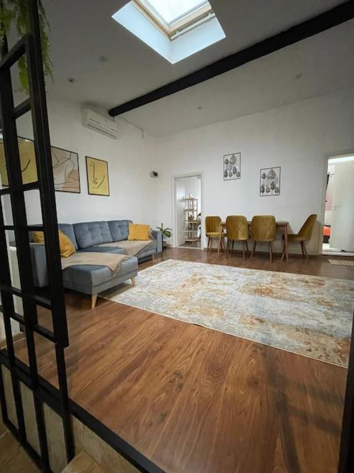 Apartament La Casa تيميشورا المظهر الخارجي الصورة